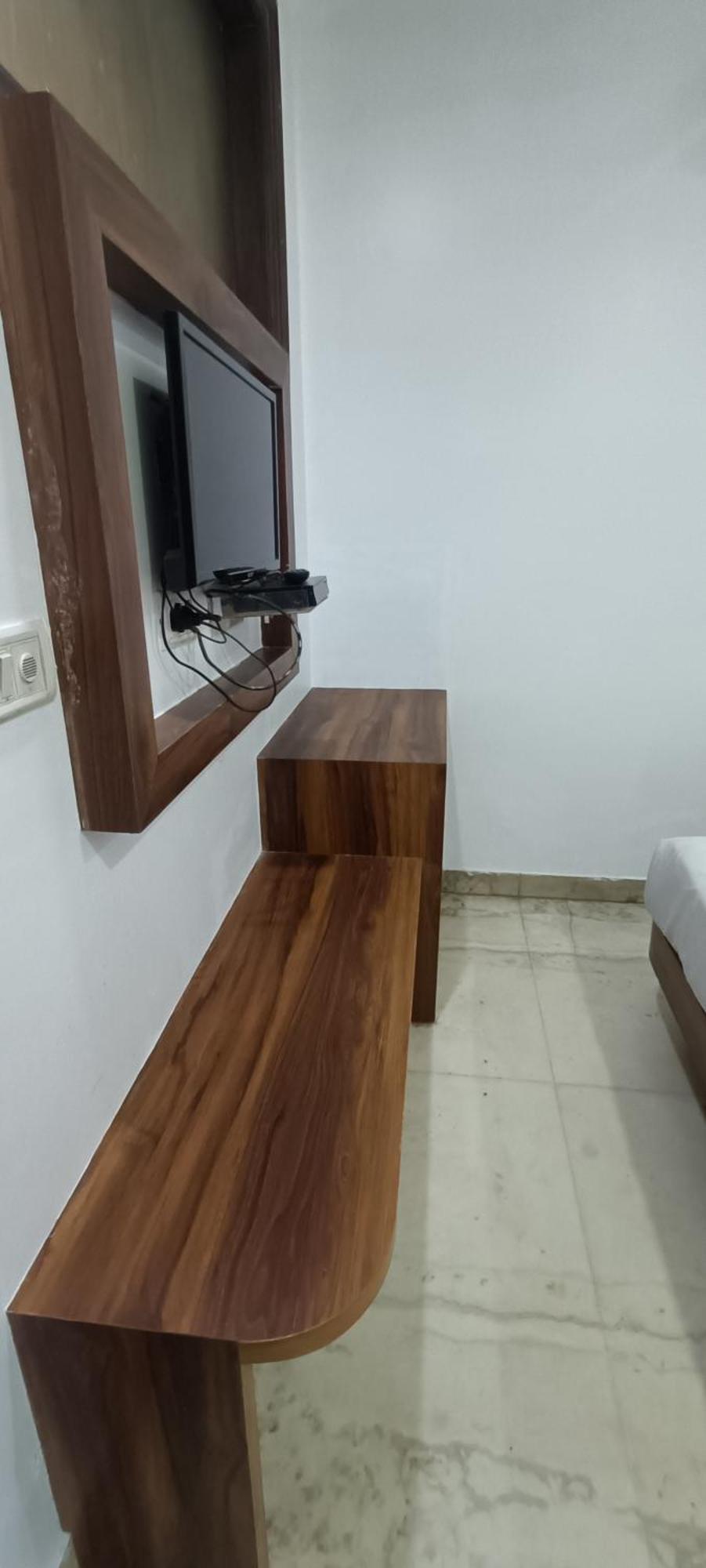 Hotel A10 Nowe Delhi Zewnętrze zdjęcie